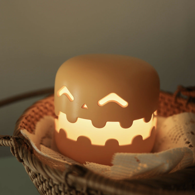 Halloween pumpkin ambient light with flickering LED flame for spooky decor