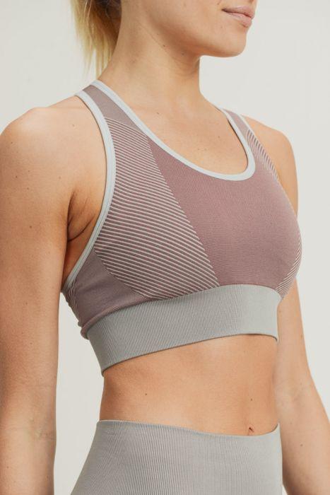 Seamless Sports Bra